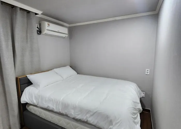 Suyu Station Motel